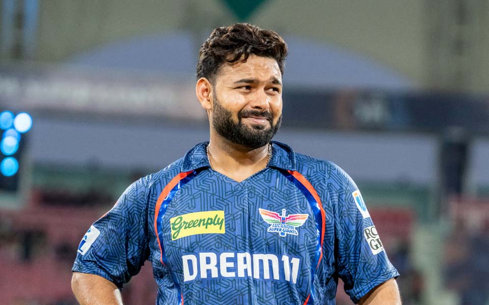 Rishabh Pant Faces Hefty Fines in IPL 2025 | LSG Leadership Under Fire Rishabh Pant Faces Hefty Fines